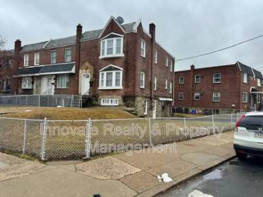 Main picture of 4400 Sheffield Ave