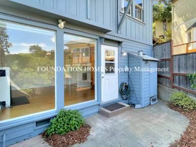 Main picture of 68 Lower Crescent Ave