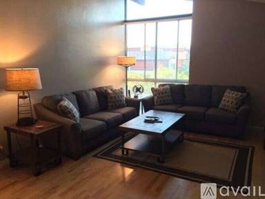 Main picture of 5650 Sumner Way