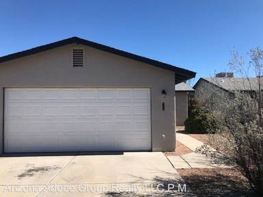 Main picture of 642 S 8th St