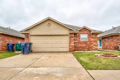 Main picture of 12324 SW 5th St