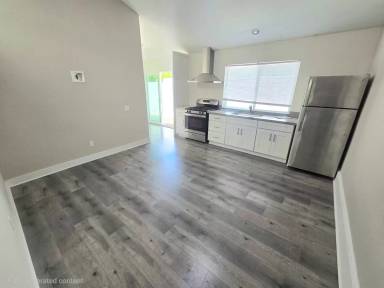 Main picture of 1410 Calle Violeta