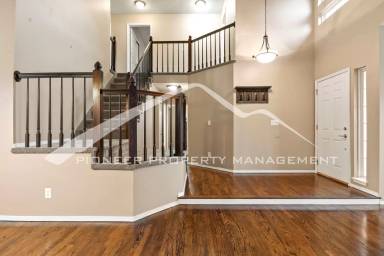 Main picture of 5770 Coachwood Trl