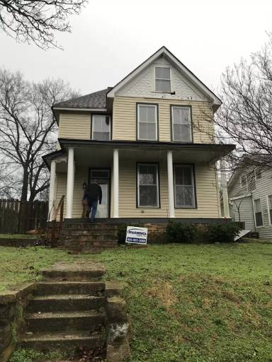 Main picture of 1004 Annapolis Ave
