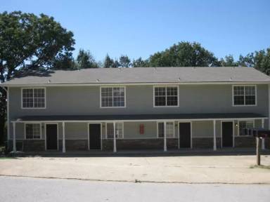 Main picture of 2409 N Brophy Ave