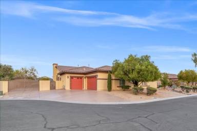 Main picture of 4274 Sharon Lan Cir