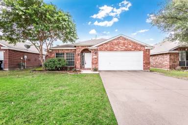 Main picture of 1277 Tree Top Dr