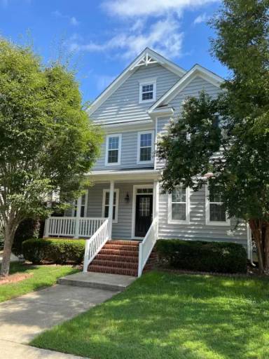 Main picture of 208 Butterbiggins Ln