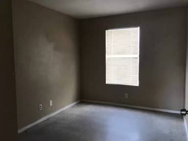 Main picture of 204 E Dullnig Ct