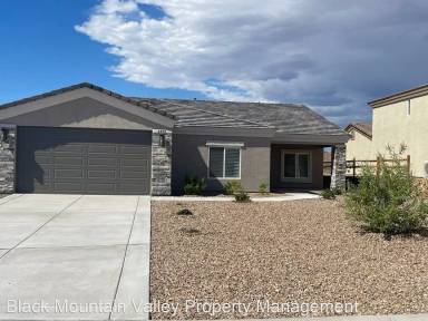 Main picture of 2555 Climbing Rock Ln