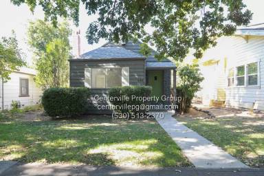 Main picture of 686 E 7th St