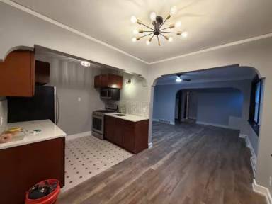 Main picture of 5600 W National Ave