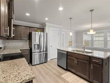 Main picture of 682 Begeman Rd