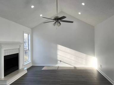 Main picture of 118 Greentree Pkwy