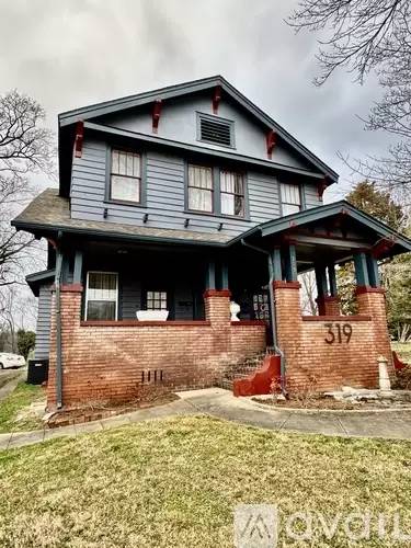 Main picture of 319 E Scott Ave
