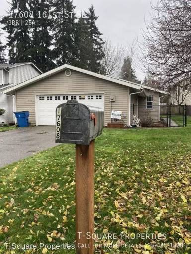 Main picture of 17608 161st St SE