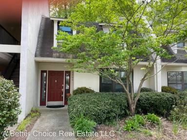 Main picture of 1702 Huntingdon Chase