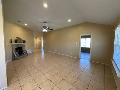Main picture of 3817 Water Oak Dr