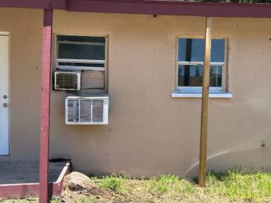 Main picture of 1587 20th St