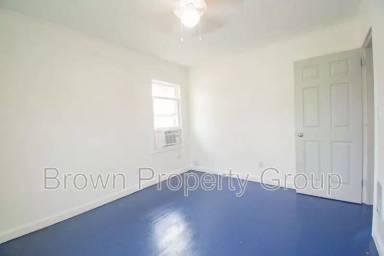 Main picture of 204 S Fifth St