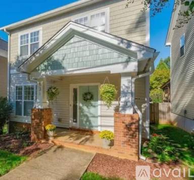 Main picture of 531 Watson St