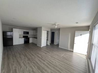 Main picture of 305 Grant Ct