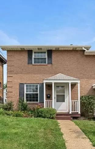 Main picture of 301 E James St