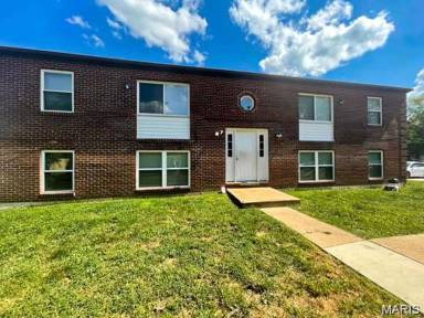 Main picture of 313 Mount Everest Dr