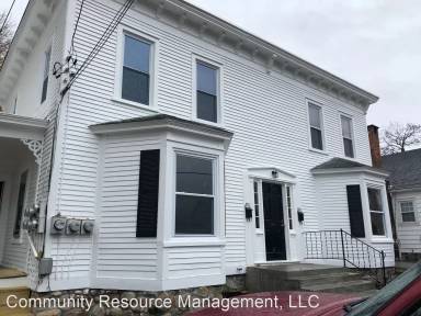 Main picture of 205 Grove St