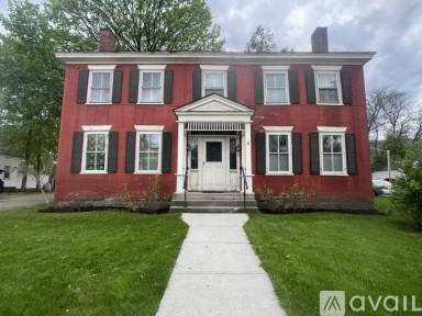 Main picture of 55 S Main St