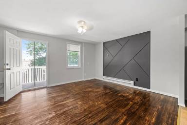 Main picture of 6935 N 15th St
