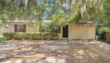 Main picture of 5758 Newberg Ln