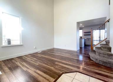 Main picture of 2937 E Lookout Dr