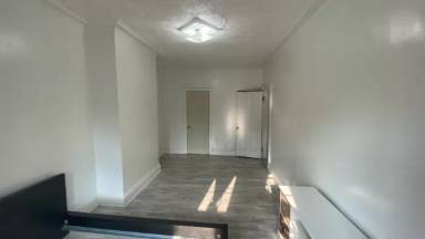 Main picture of 35 Shepherd Ave