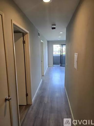Main picture of 829 N Bunker Hill Ave