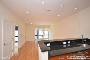 Main picture of 7 Miner St Apartments