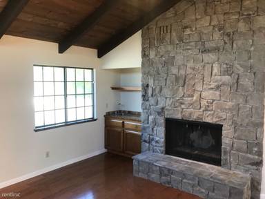 Main picture of 1019 Wunderlich Dr