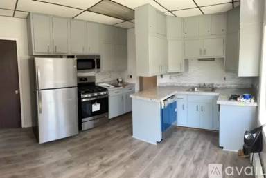 Main picture of 2715 N 76th St