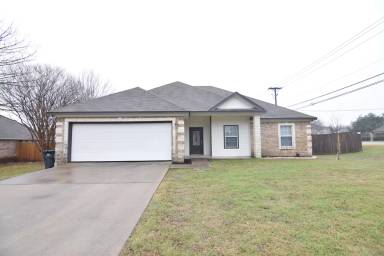 Main picture of 201 Taylors Dr