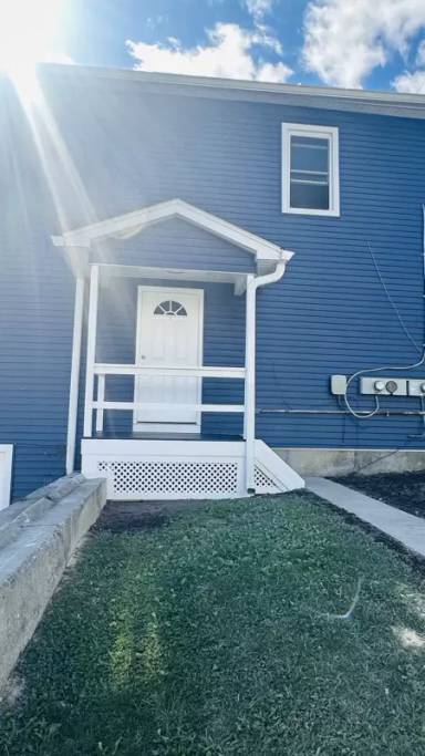 Main picture of 78 Main St