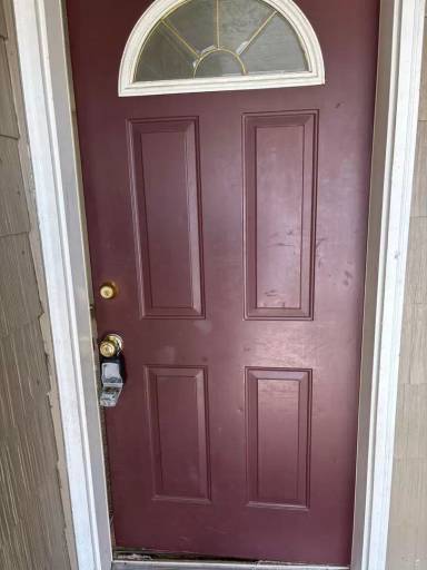 Main picture of 2067 NE Wolverine Loop