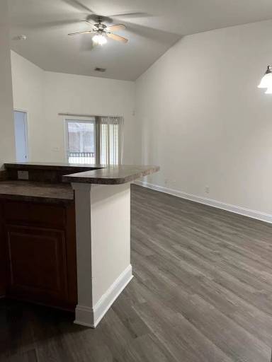 Main picture of 111 Portsmith Dr