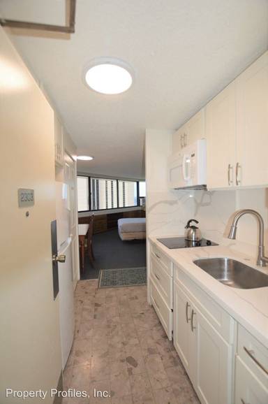 Main picture of Waikiki Marina