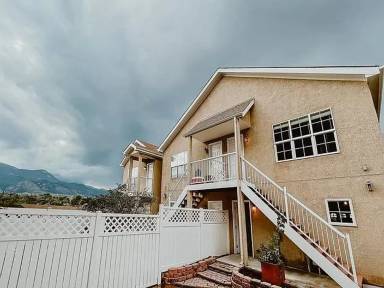 Main picture of 232 Writers Way