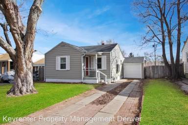 Main picture of 4310 S Sherman St