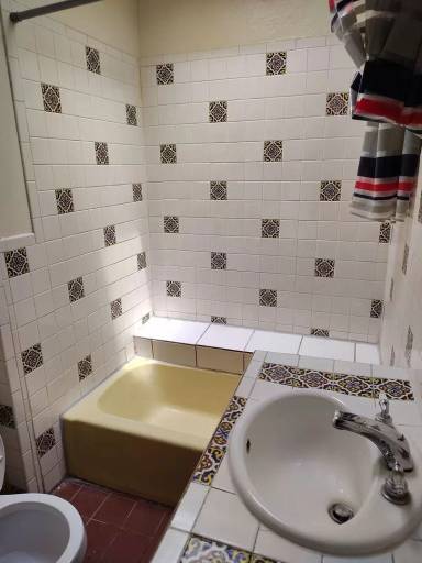 Main picture of 1415 Hazeldine Ave SE