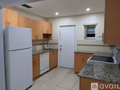 Main picture of 2247 Polk St