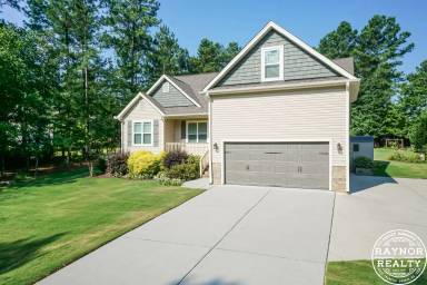 Main picture of 45 Timberwind Rd
