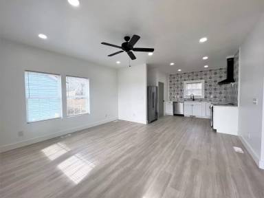 Main picture of 2439 Adams Ave