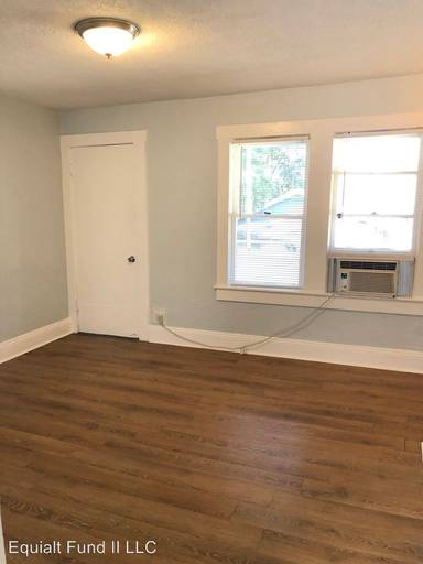Main picture of 1013 N Garden Ave